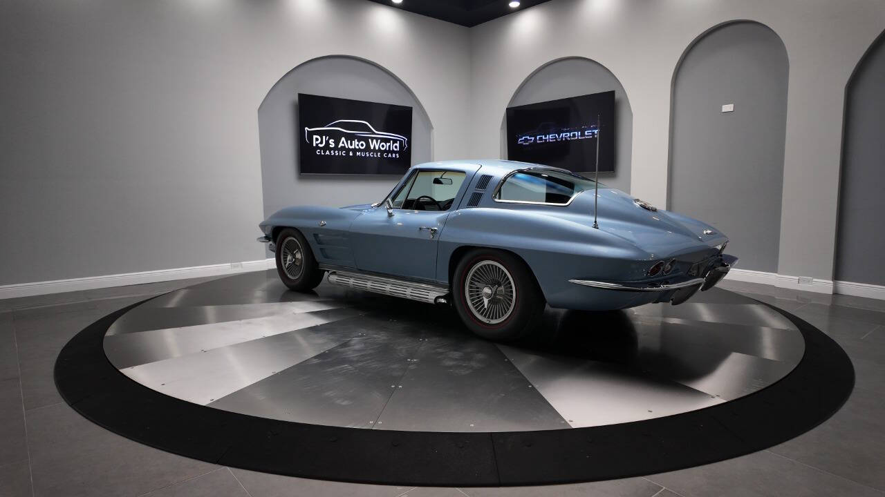 1964 Chevrolet Corvette 3