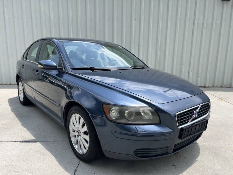 2005 Volvo S40 2.4i's photo
