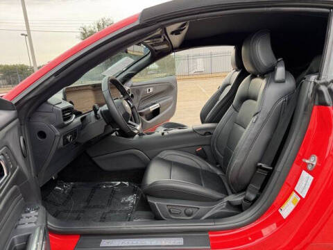 2025 Ford Mustang EcoBoost Premium