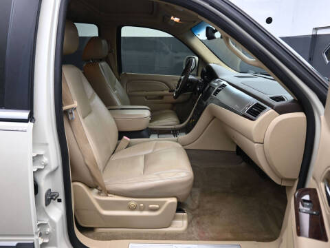2010 Cadillac Escalade Premium