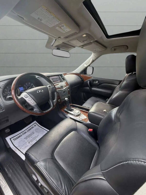 2019 Infiniti QX80 Luxe