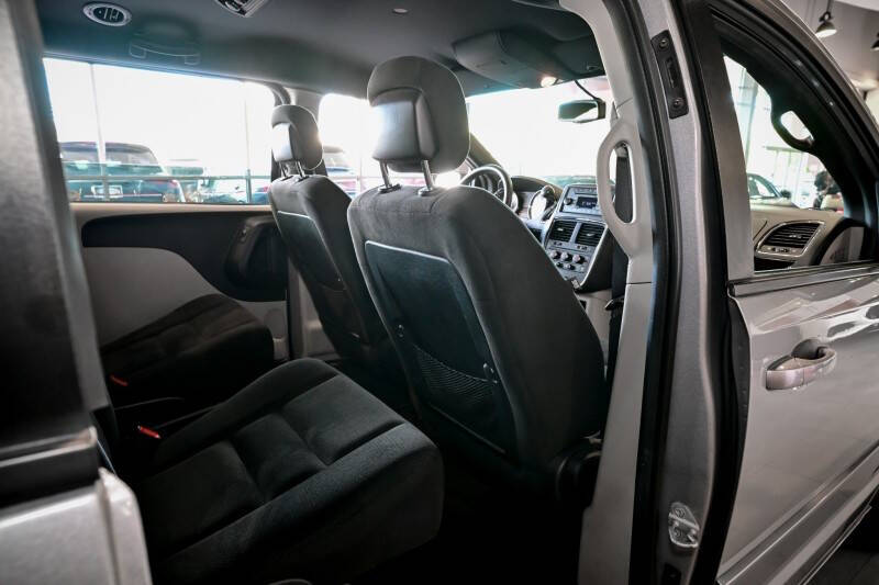2017 Dodge Grand Caravan SE Plus