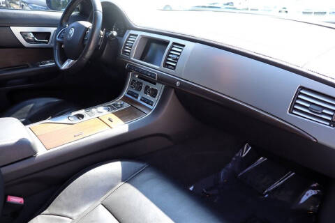2012 Jaguar XF