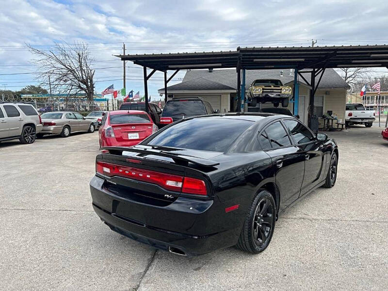 2013 Dodge Charger R/T Plus