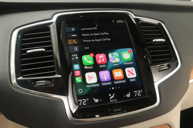 2022 Volvo XC90 T5 Momentum