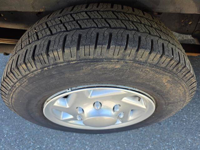 2012 Ford E-Series E-150