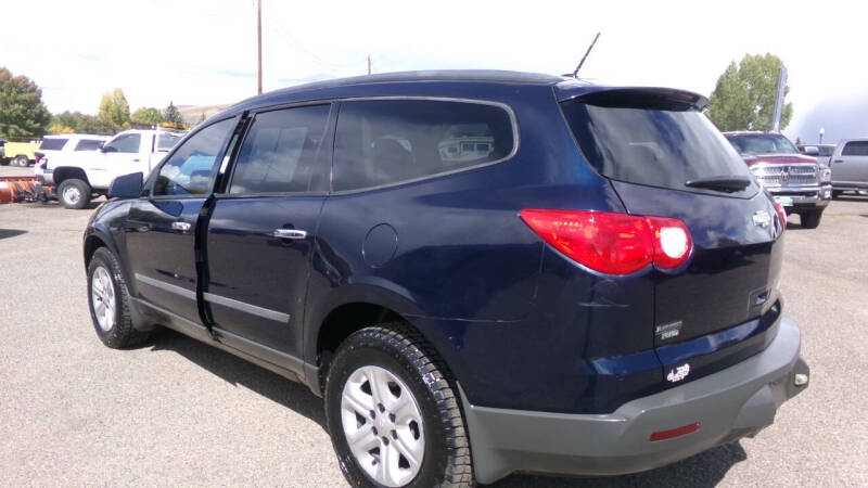 2010 Chevrolet Traverse LS