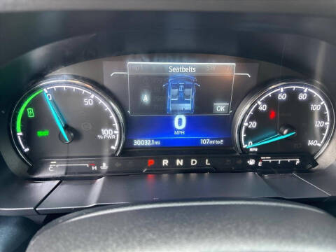 2023 Ford Maverick Lariat