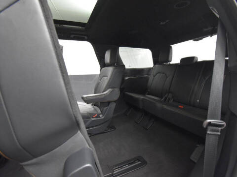 2024 Ford Expedition Platinum