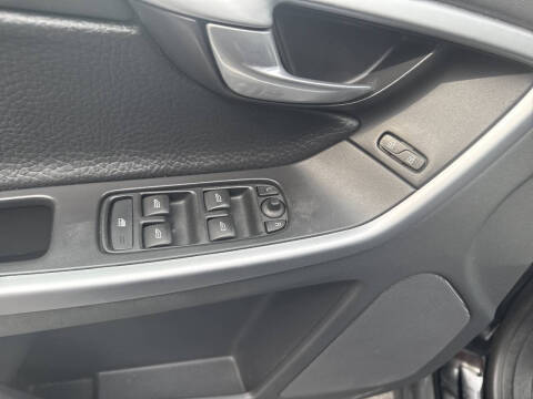 2012 Volvo XC60 3.2 Premier Plus