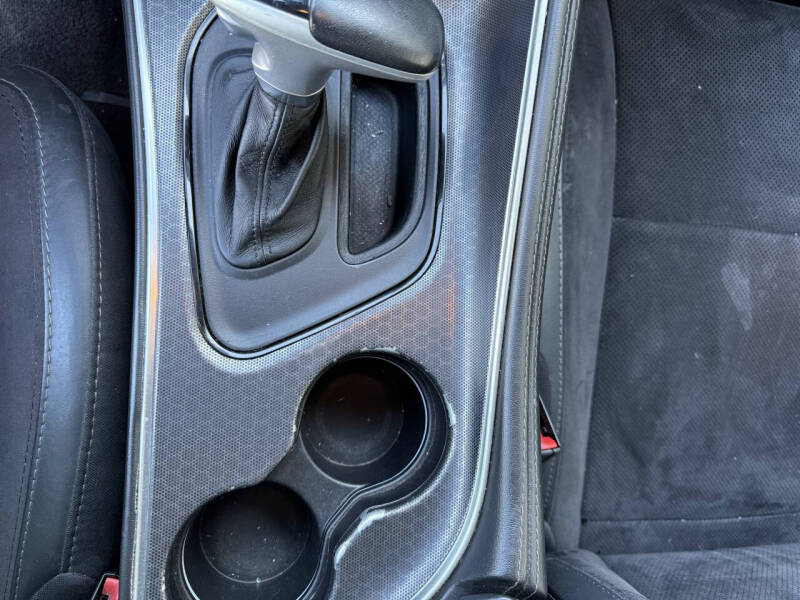 2016 Dodge Challenger R/T Plus