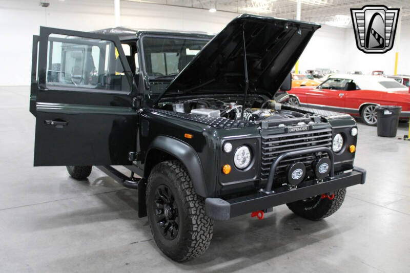 1996 VCAR Defender 1