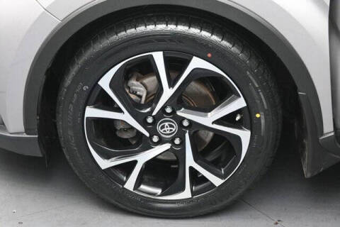 2020 Toyota C-HR XLE