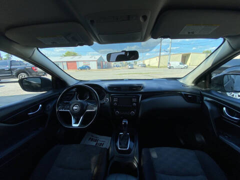 2018 Nissan Rogue Sport SV