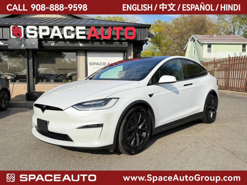2023 Tesla Model X Standard Range