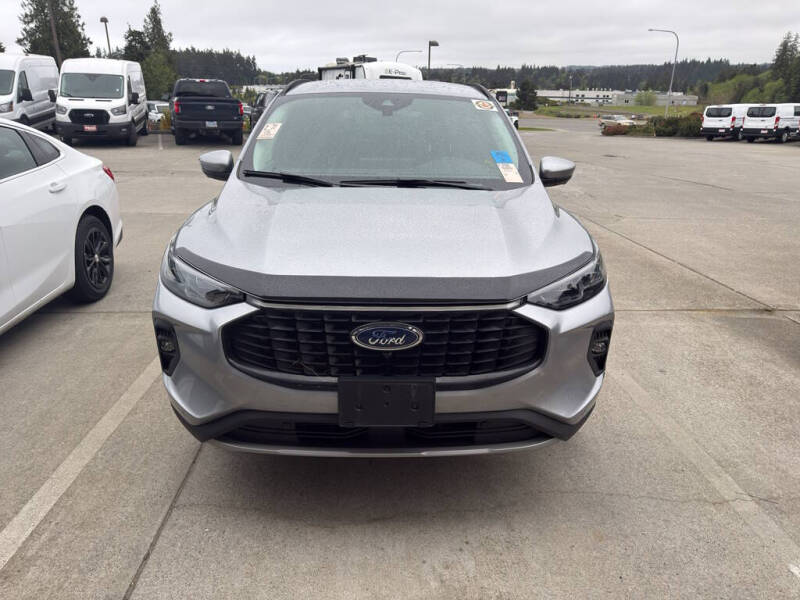2024 Ford Escape Platinum