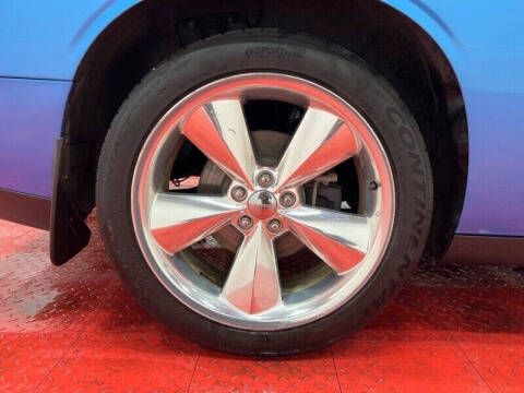 2016 Dodge Challenger R/T Plus