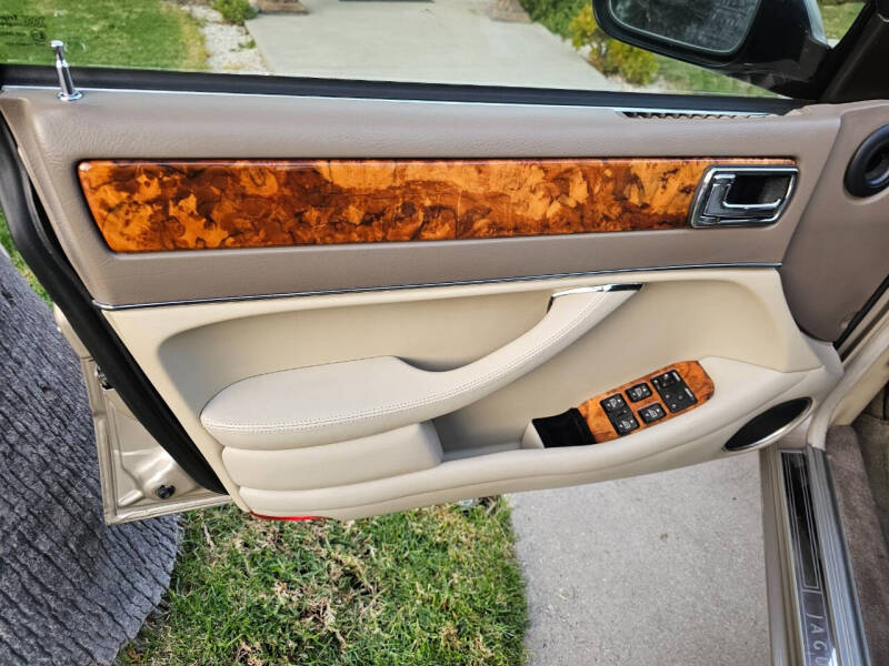 1995 Jaguar XJ-Series XJ6