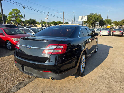 2016 Ford Taurus Limited