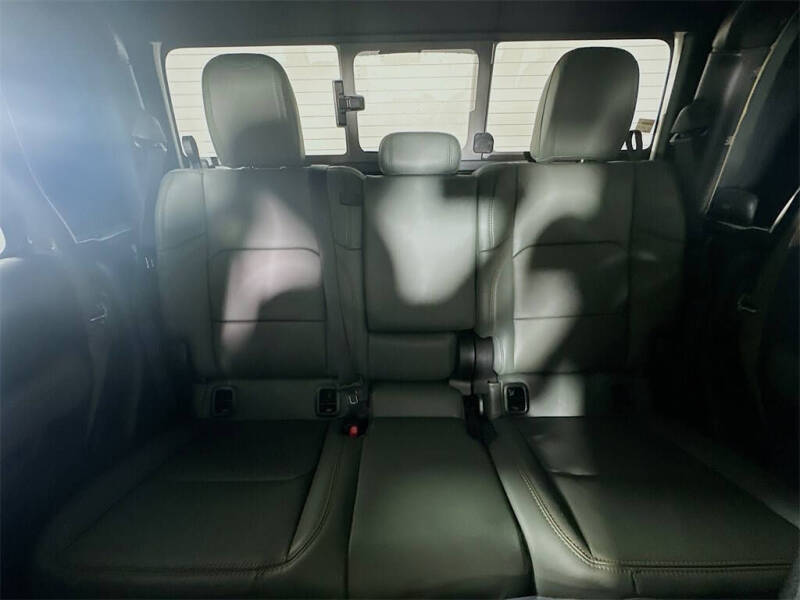 2025 Jeep Gladiator Mojave X