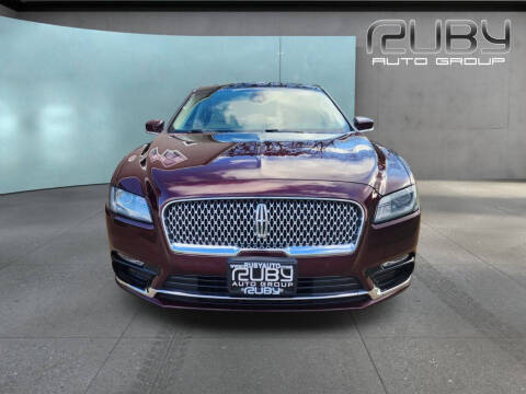 2017 Lincoln Continental Select