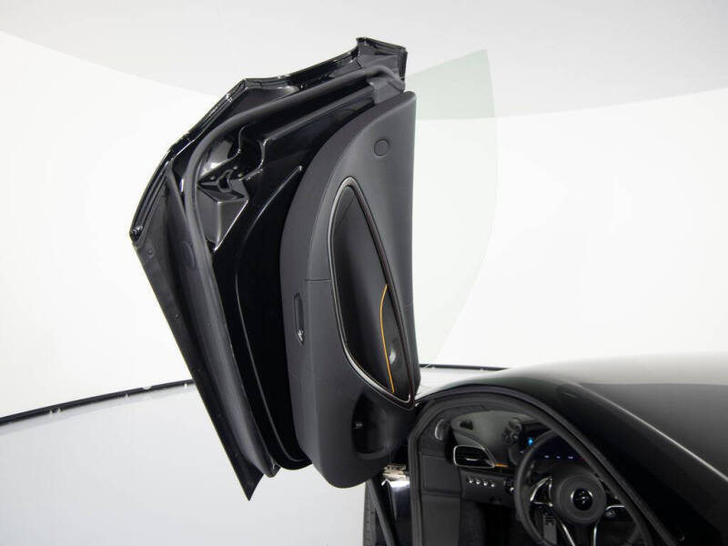2026 McLaren Artura