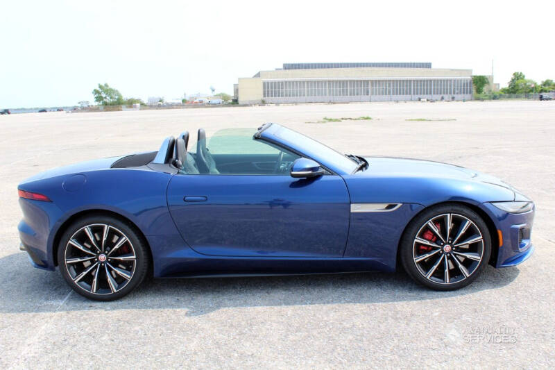 2021 Jaguar F-TYPE R