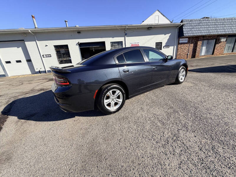 2019 Dodge Charger SXT