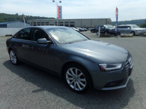 2013 Audi A4 2.0T quattro Premium Plus