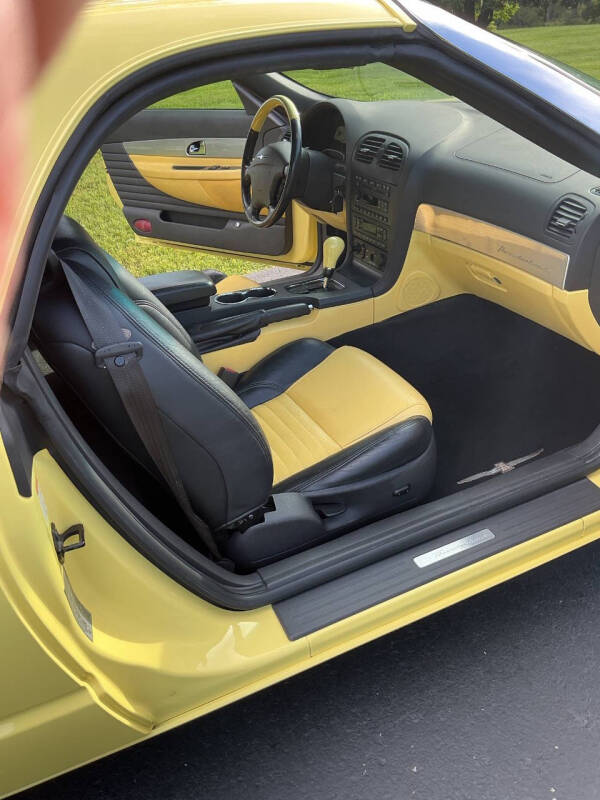 2002 Ford Thunderbird Deluxe
