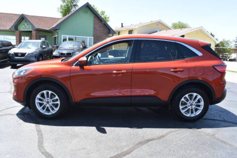 2020 Ford Escape SE
