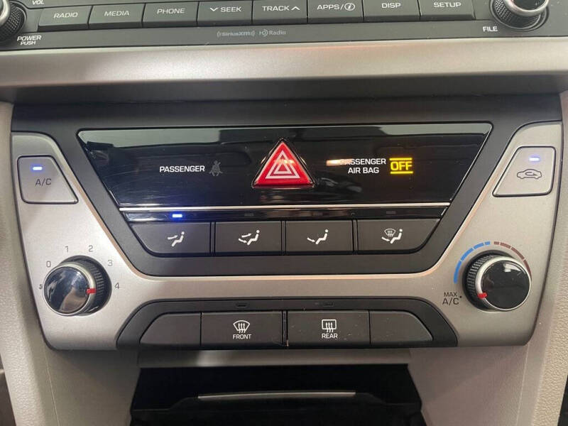 2018 Hyundai Elantra