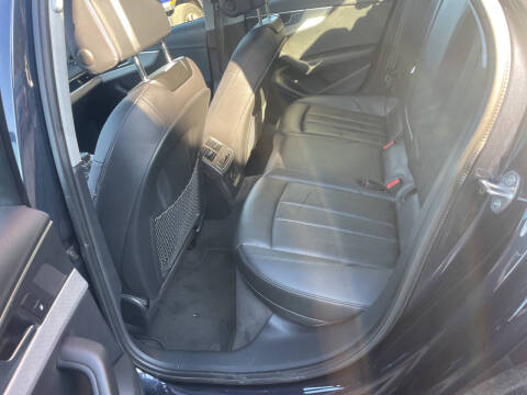 2018 Audi A4 2.0T quattro Premium