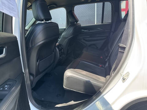 2024 Jeep Grand Cherokee Altitude