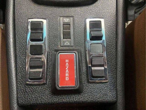 1977 Mercedes-Benz 300-Class