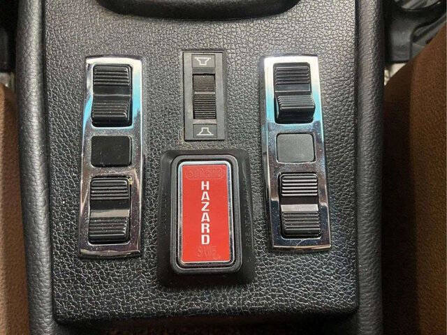 1977 Mercedes-Benz 300-Class