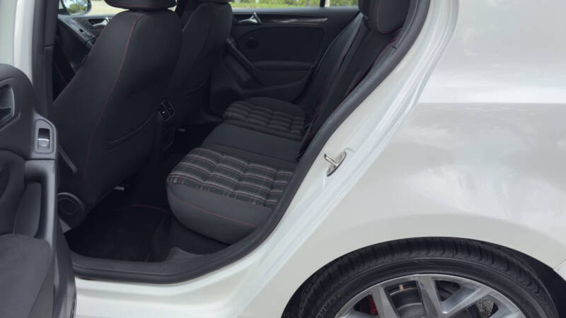 2013 Volkswagen GTI Wolfsburg Edition