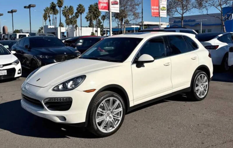 2011 Porsche Cayenne S