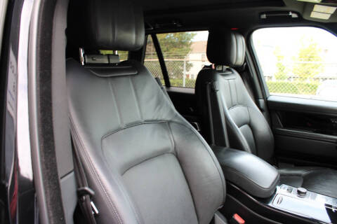 2020 Land Rover Range Rover P525 HSE