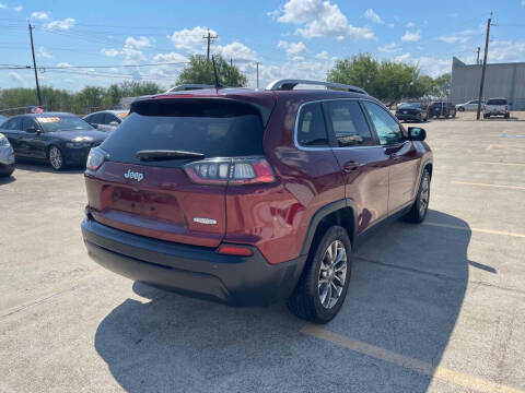 2019 Jeep Cherokee Latitude Plus