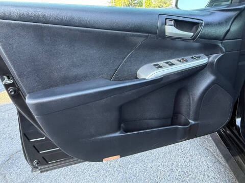 2012 Toyota Camry SE