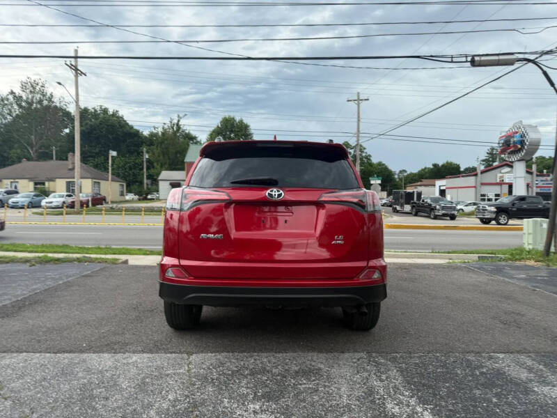 2017 Toyota RAV4 LE