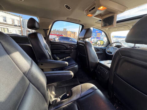 2009 GMC Yukon Denali