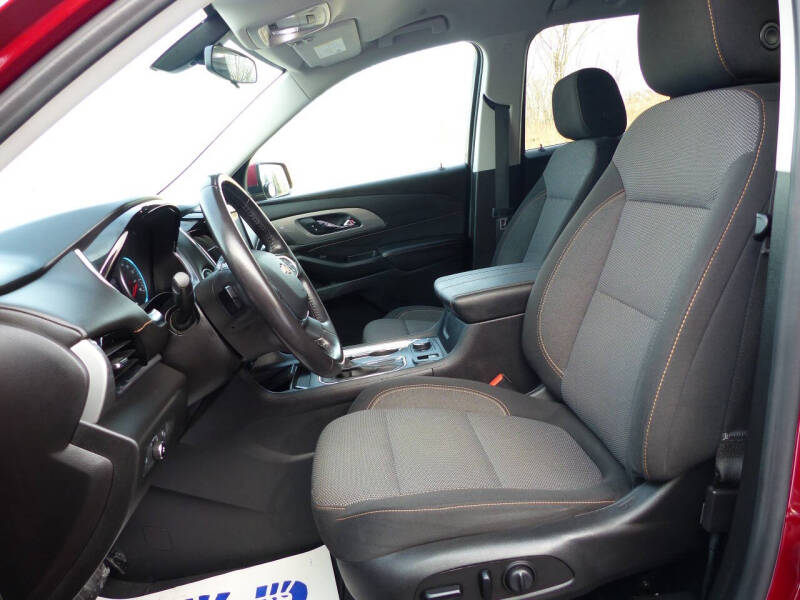 2020 Chevrolet Traverse LT Cloth