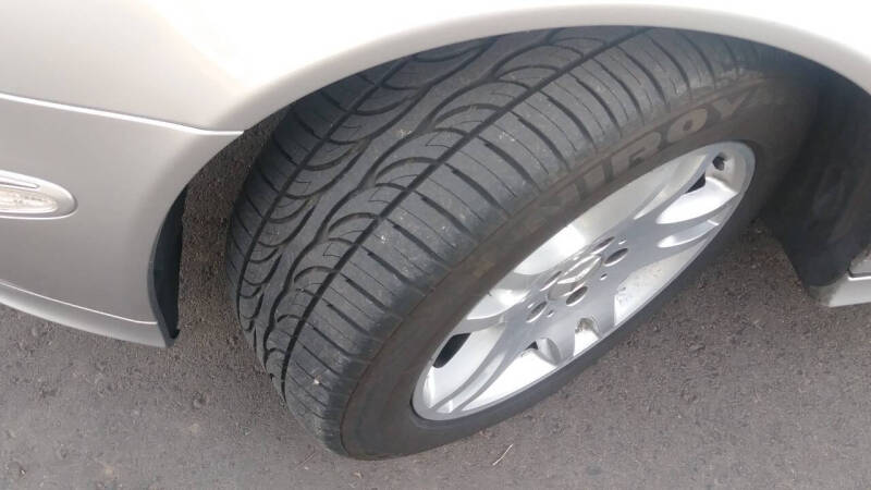 2005 Mercedes-Benz E-Class E 320