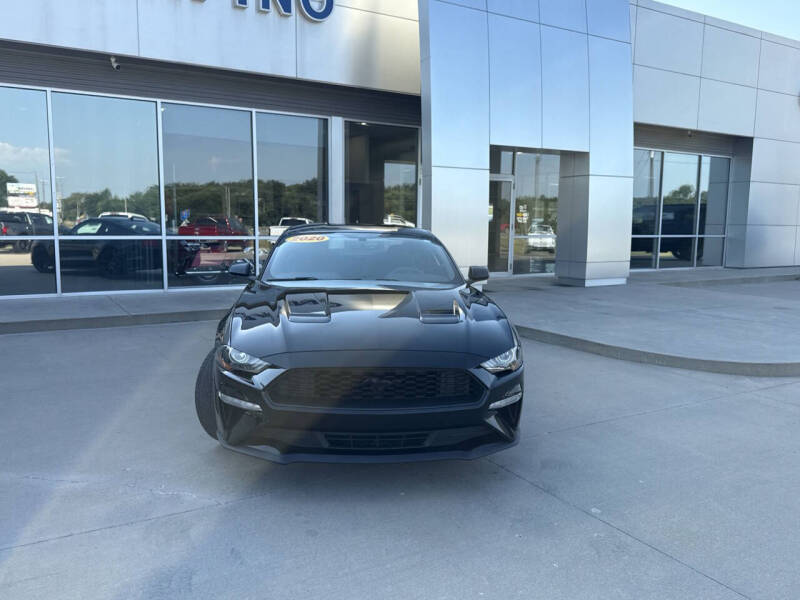 2020 Ford Mustang EcoBoost