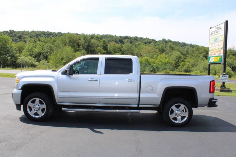 2015 GMC Sierra 2500HD Denali