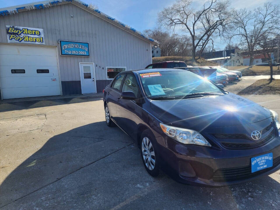 2012 Toyota Corolla LE's photo