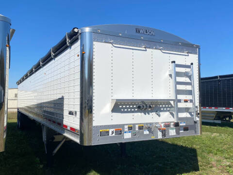 2025 Wilson Pacesetter Hopper for sale at WILSON TRAILER SALES AND SERVICE, INC. in Wilson NC