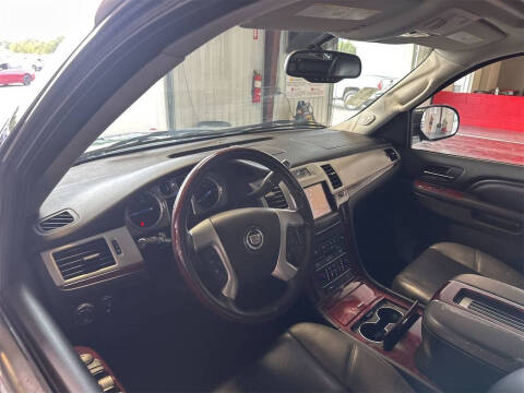 2013 Cadillac Escalade EXT Premium